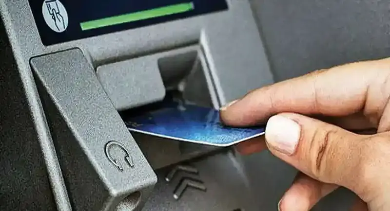 نکات امنیتی در استفاده از ATMهای بین‌المللی